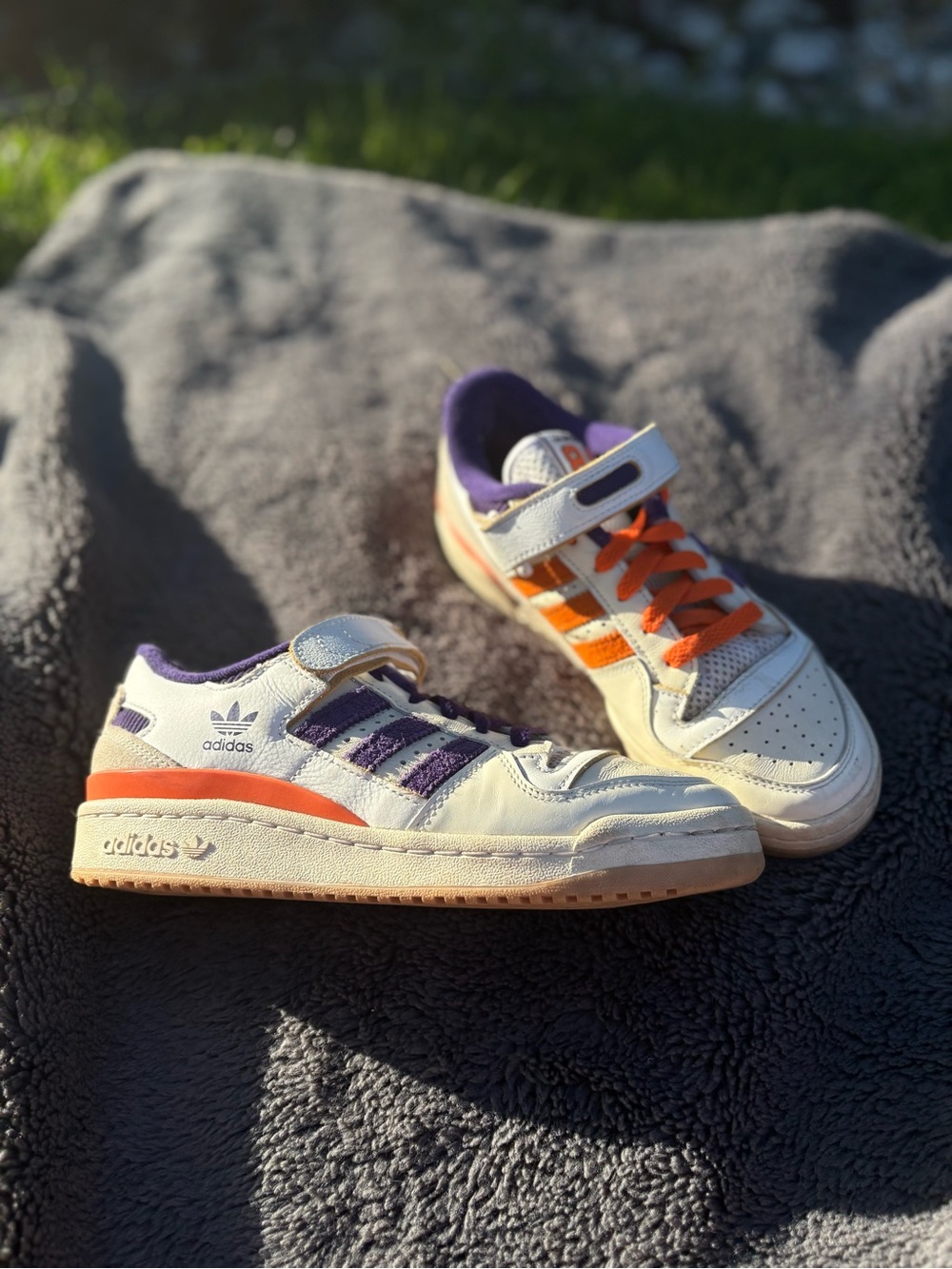 Adidas Forum- women’s 7